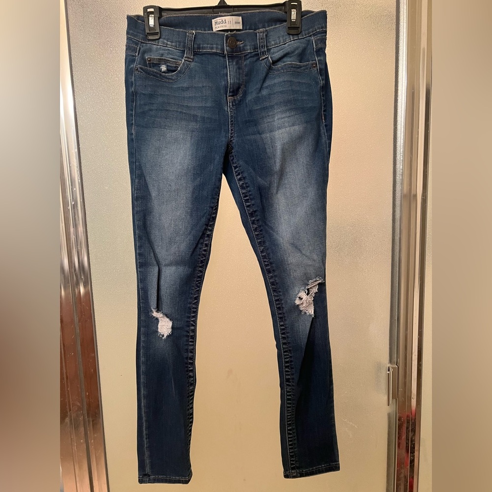 Mudd FLX Stretch Medium Wash Distressed Skinny Jeans